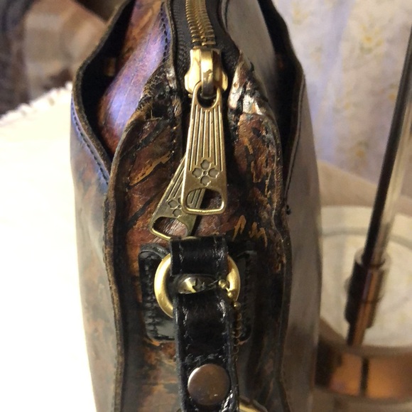 PATRICIA NASH 10th Anniversary dark brown stone design print leather crossbody. - Picture 9 of 16